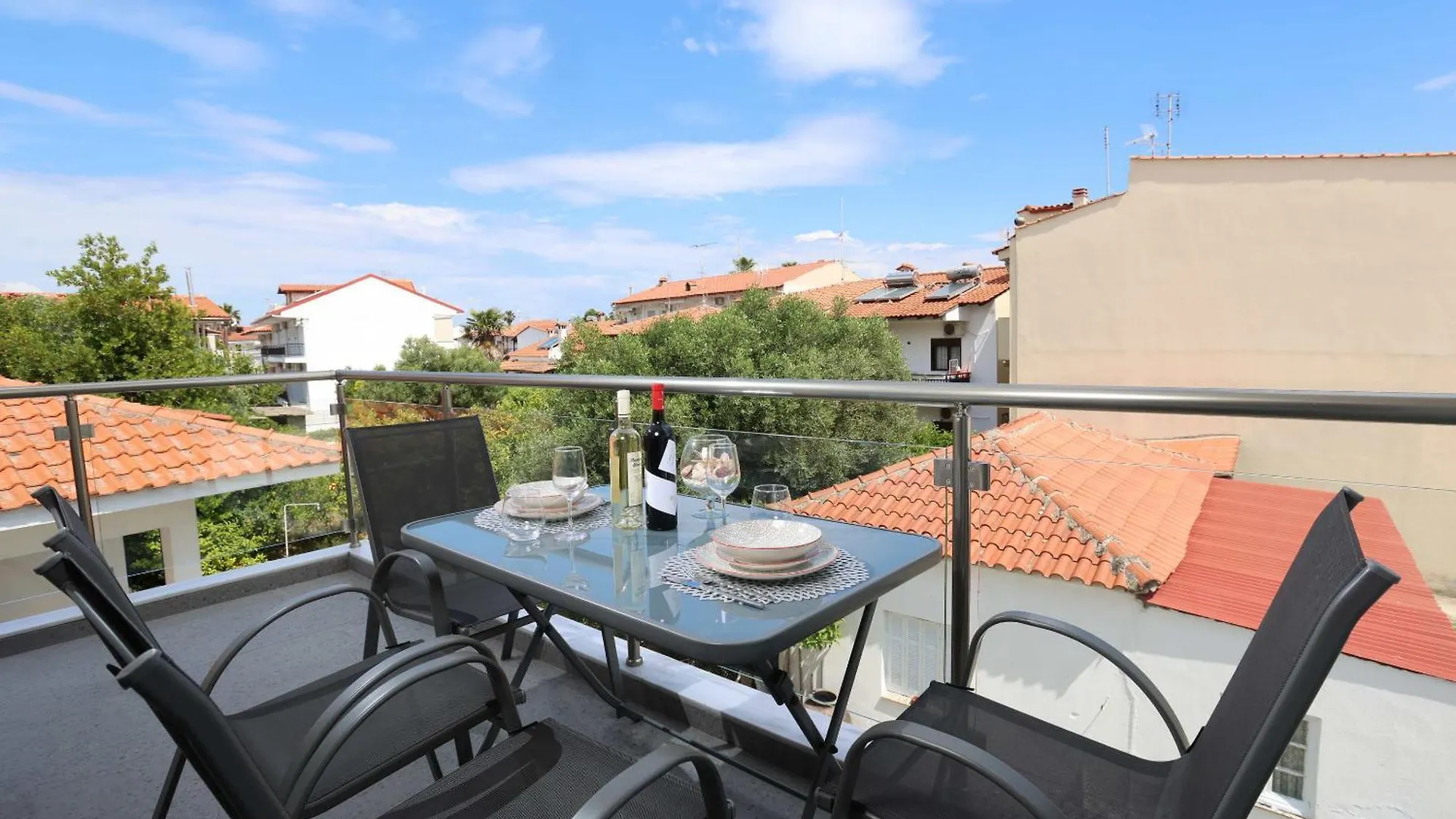 Gregory Luxury Apartments Pefkochori